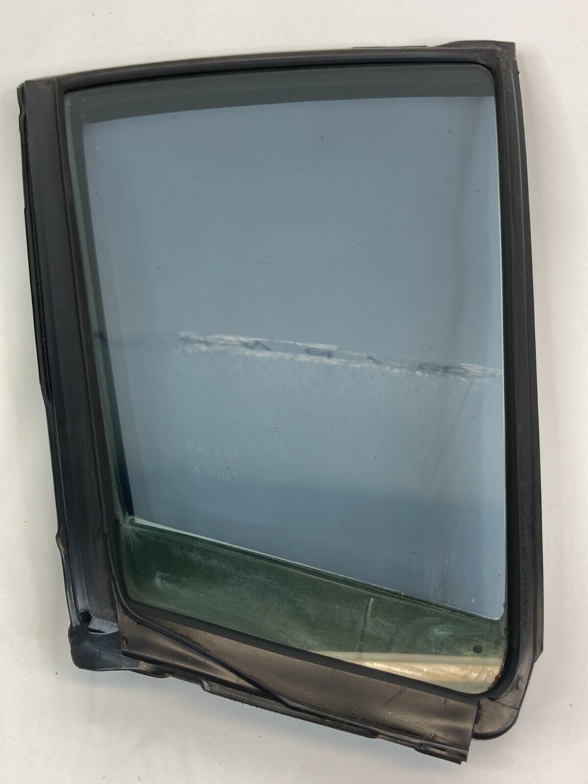 07-12 Nissan Altima Sedan Rear Right Door Quarter Vent Window Glass 82272-JA000