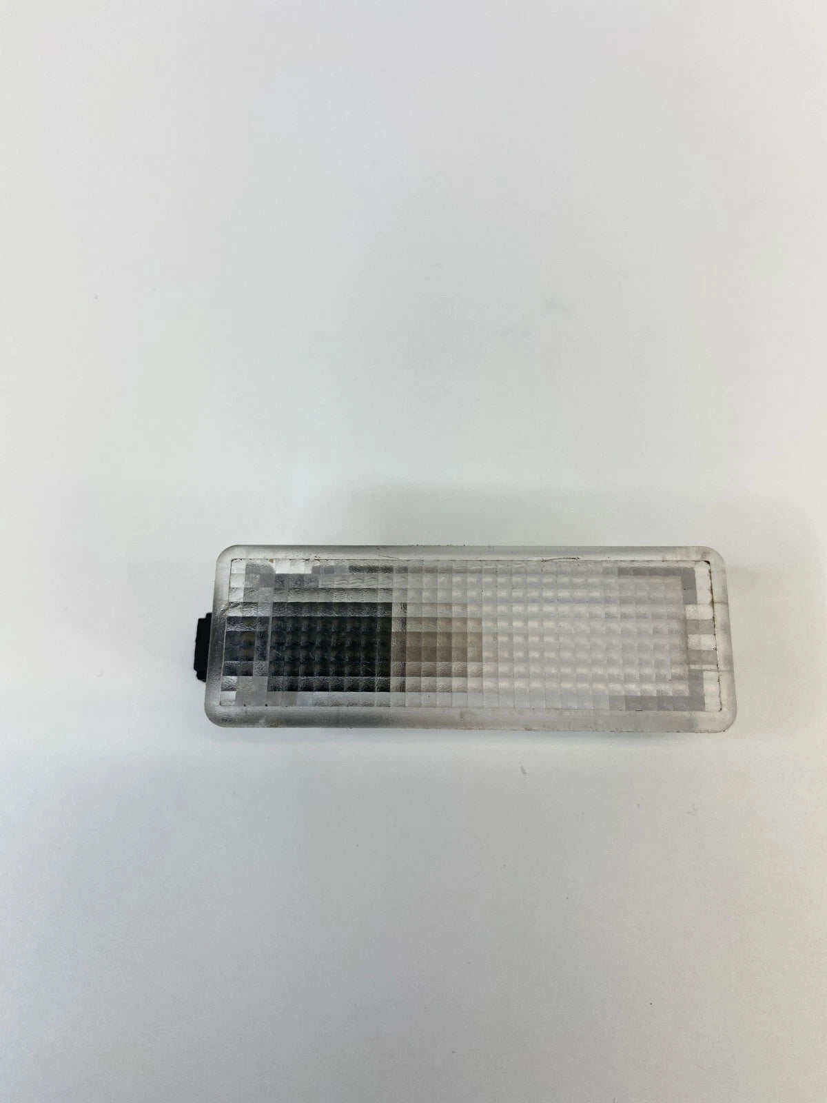 2006-2019 RANGE ROVER SPORT REAR RIGHT DOOR PANEL COURTESY LIGHT LAMP XDC000071