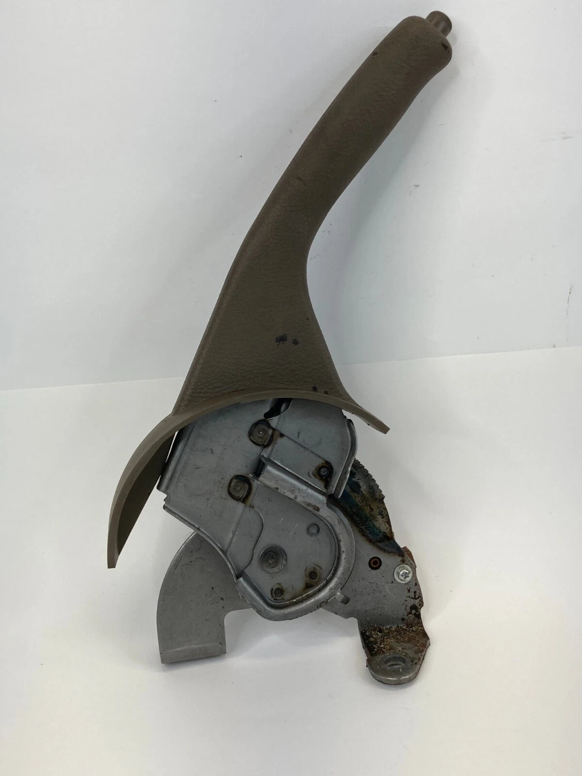 05 06 07 08 TOYOTA COROLLA EMERGENCY PARKING BRAKE HANDLE LEVER ASSEMBLY OEM