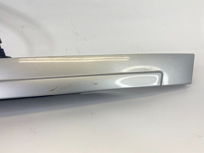 09-14 Volkswagen Routan Rear Trunk Lid Finish Garnish License Light Molding OEM