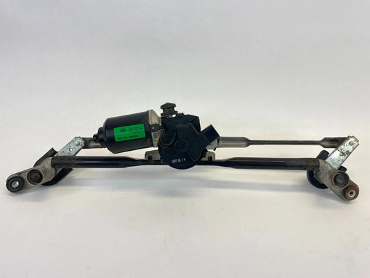 2010-2013 KIA FORTE FRONT WINDSHIELD WIPER MOTOR TRANSMISSION OEM 98110-1M000