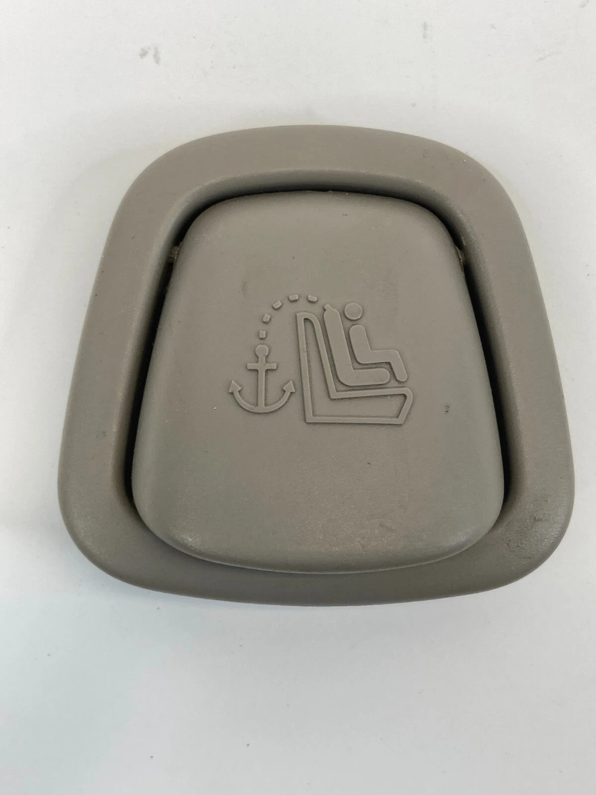 2008-2011 FORD FOCUS REAR DECK SEAT CHILD SAFETY ANCHOR HOOK COVER TRIM CAP