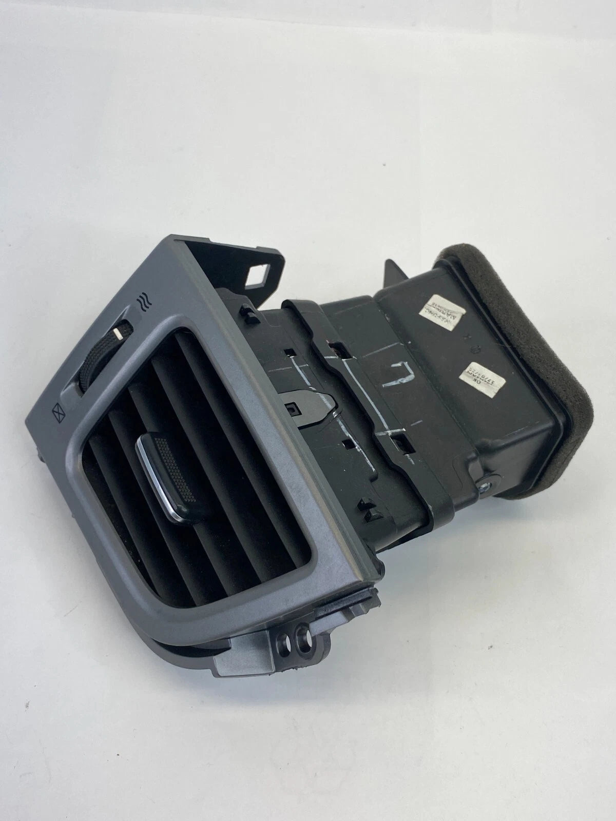 2014-2016 HYUNDAI ELANTRA DASHBOARD LEFT DRIVER SIDE AIR VENT GRILLE 97480-3YAA0