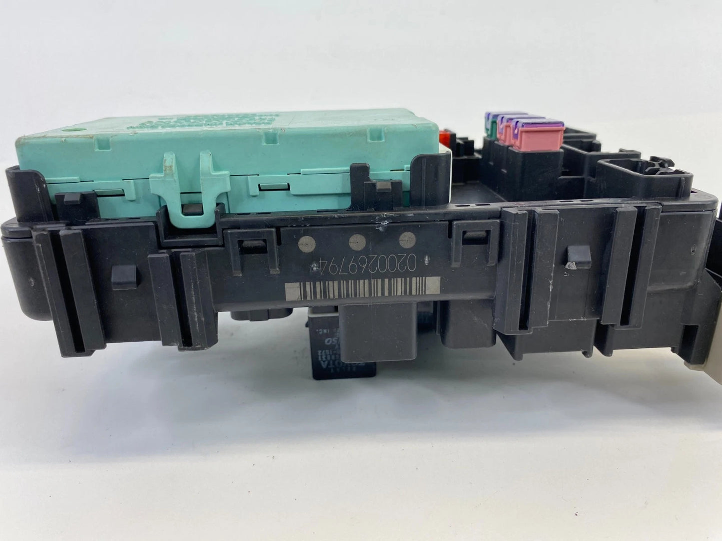 2003-2008 Pontiac Vibe 1.8L Engine Fuse Relay Box Compartment Block Junction OEM