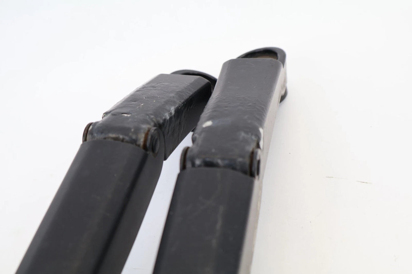 2008-2011 HONDA CIVIC HYBRID SEDAN FRONT WINDSHIELD WIPER ARM PAIR SET OEM