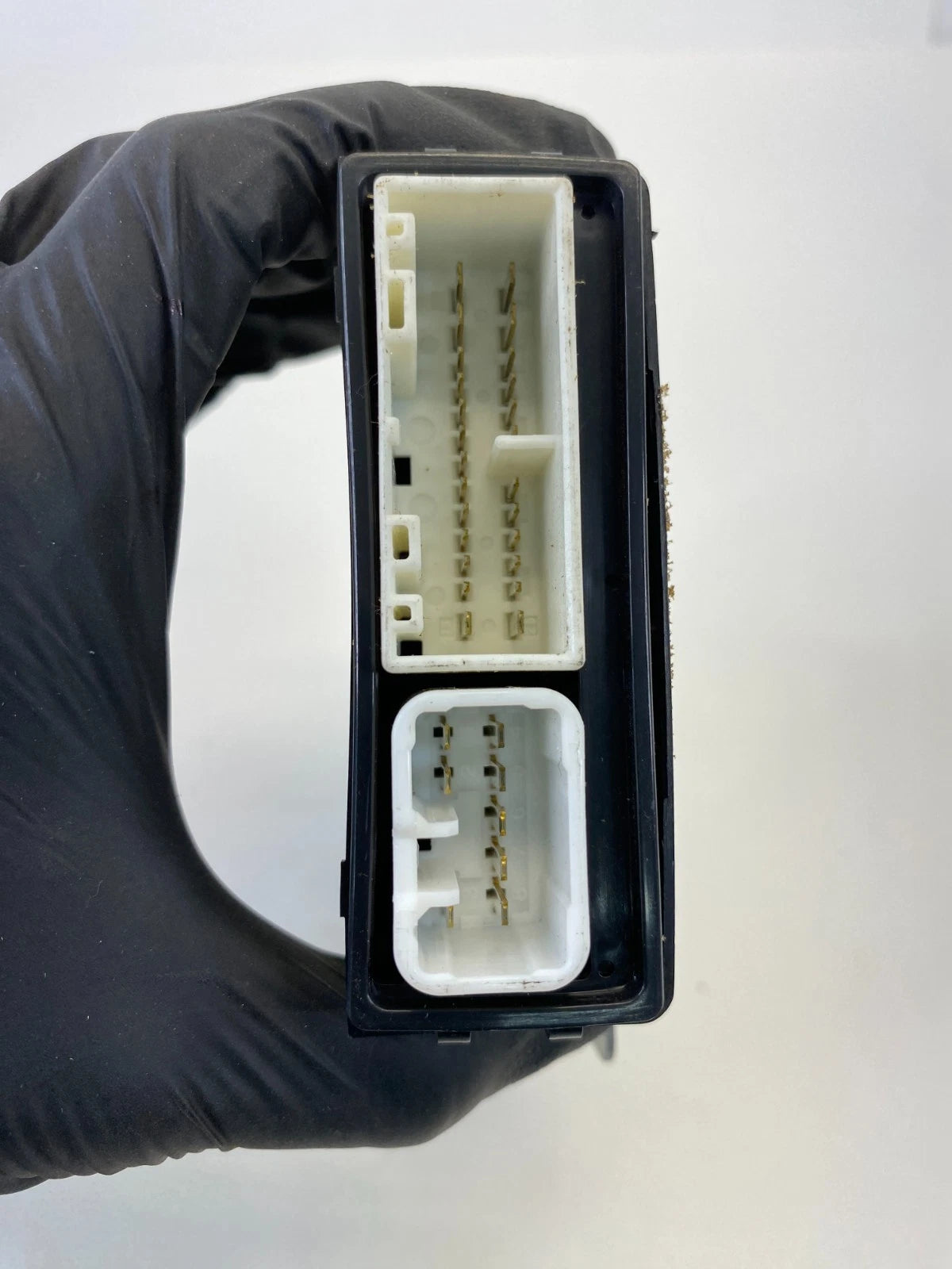 1998-2005 LEXUS GS300 REAR LEFT DOOR MULTIPLEX CONTROL MODULE 89224-30010 OEM