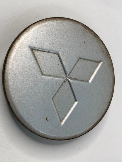 2005 MITSUBISHI ECLIPSE WHEEL RIM HUBCAP CENTER CAP HUB CAP COVER MR491203