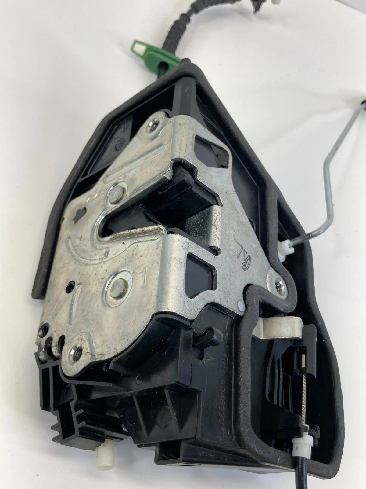 2004-2007 BMW 525I 530I REAR LEFT SIDE DOOR LOCK LATCH ACTUATOR 7167075 OEM