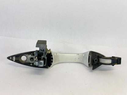 2005-2010 HONDA ODYSSEY FRONT LH DRIVER SIDE EXTERIOR DOOR HANDLE ASSY WHITE OEM