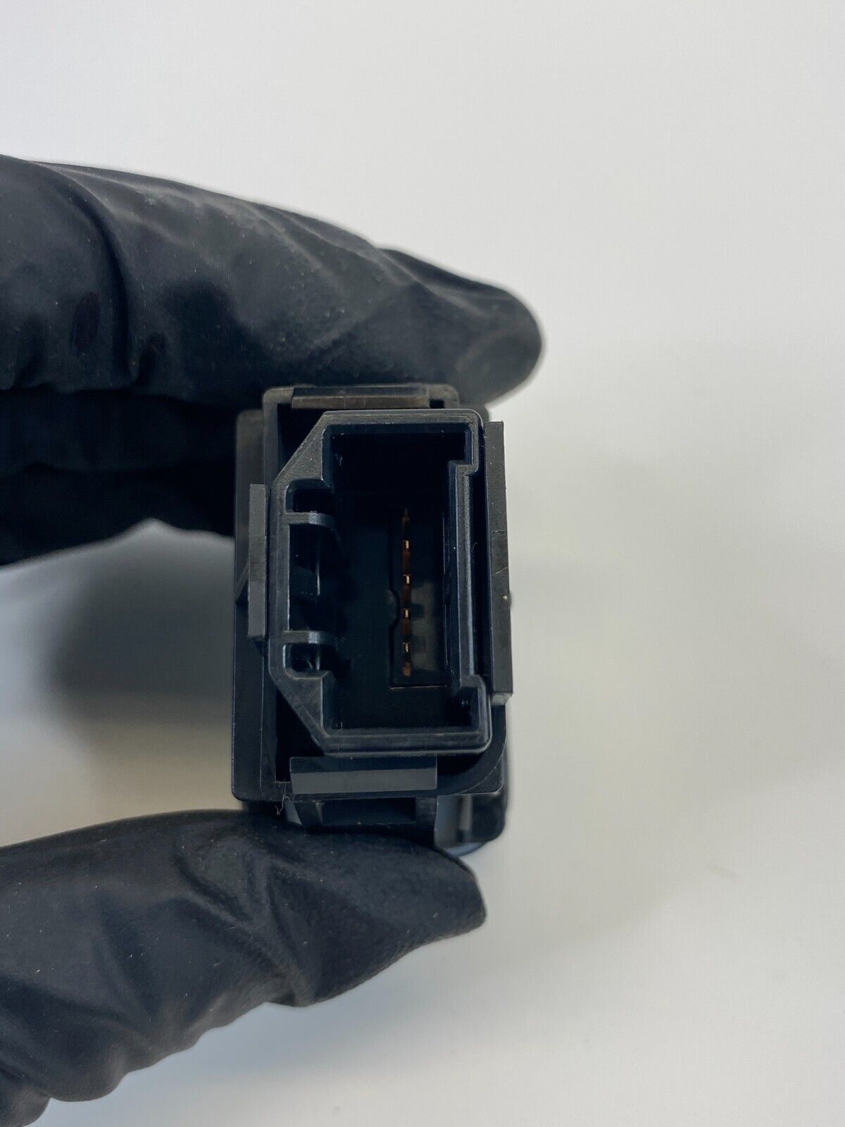 05-10 Honda Odyssey Dash Stability Control VSA Off Switch Control Button M24985