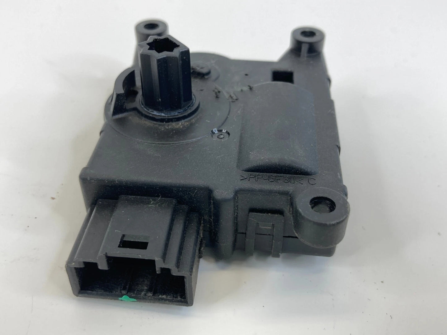 11-16 FORD F-250 HVAC A/C HEATER DOOR BLEND ACTUATOR MOTOR MODULE T1010120F OEM