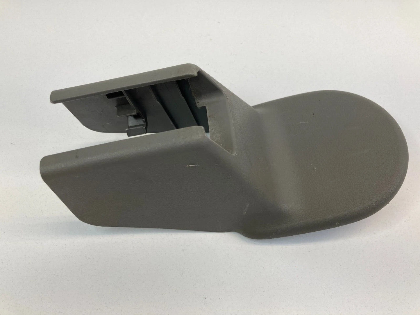 09-12 ACURA RDX REAR RIGHT PASSENGER SEAT TRACK END COVER TRIM CAP 81107-STKY