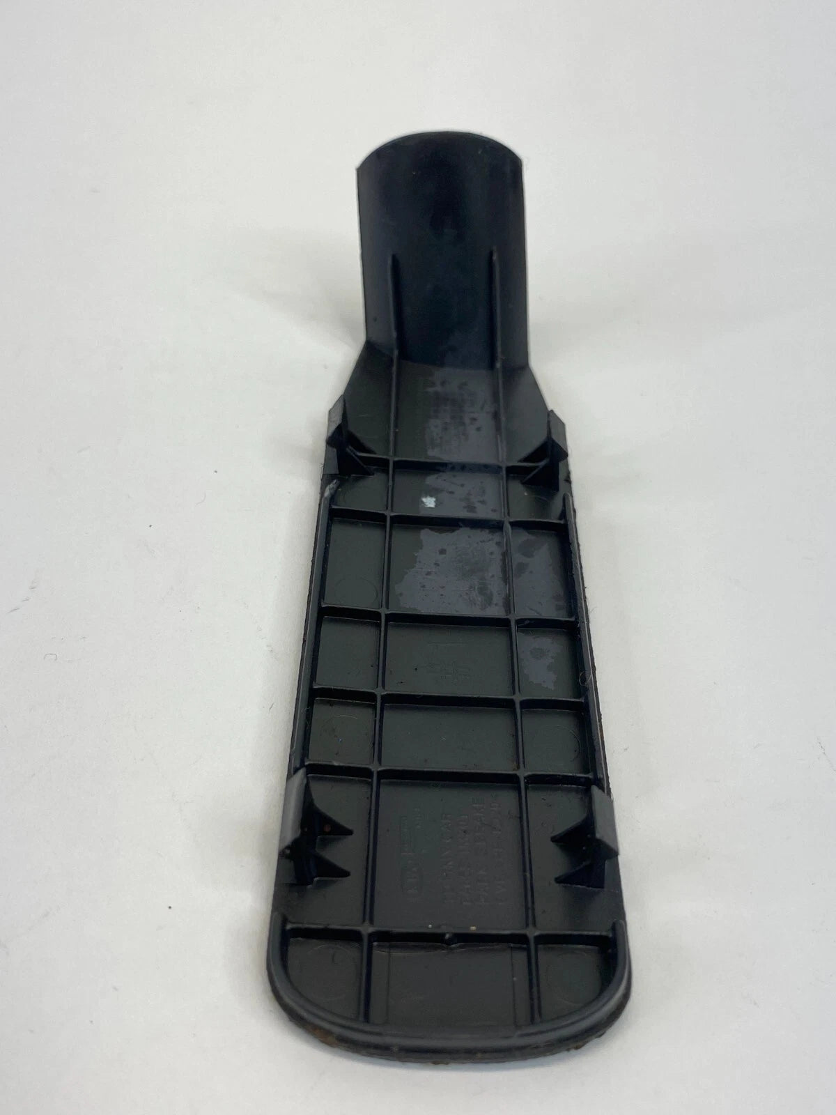 2011-2013 KIA FORTE CENTER CONSOLE LEFT SIDE TRIM PANEL COVER CAP 84655-1M301