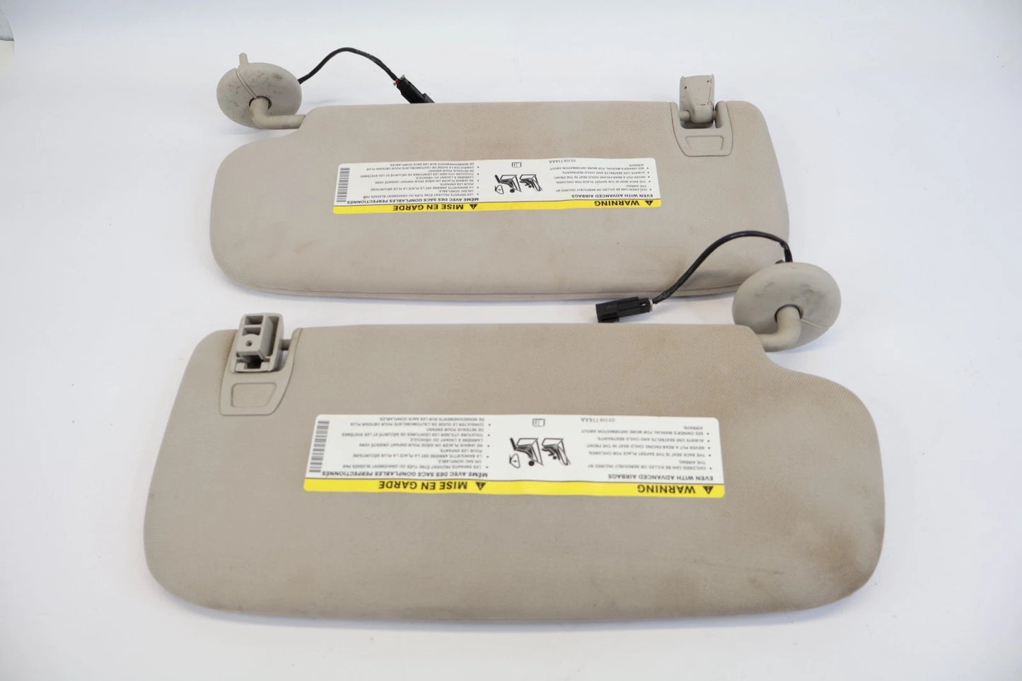 2011-2013 JEEP GRAND CHEROKEE ROOF LEFT & RIGHT SUNVISOR SUN VISOR PAIR SET OEM