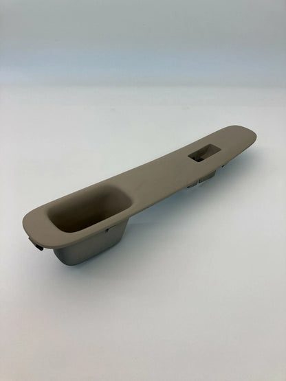 2000-2004 TOYOTA AVALON REAR RIGHT SIDE DOOR POWER WINDOW SWITCH BEZEL ASSEMBLY