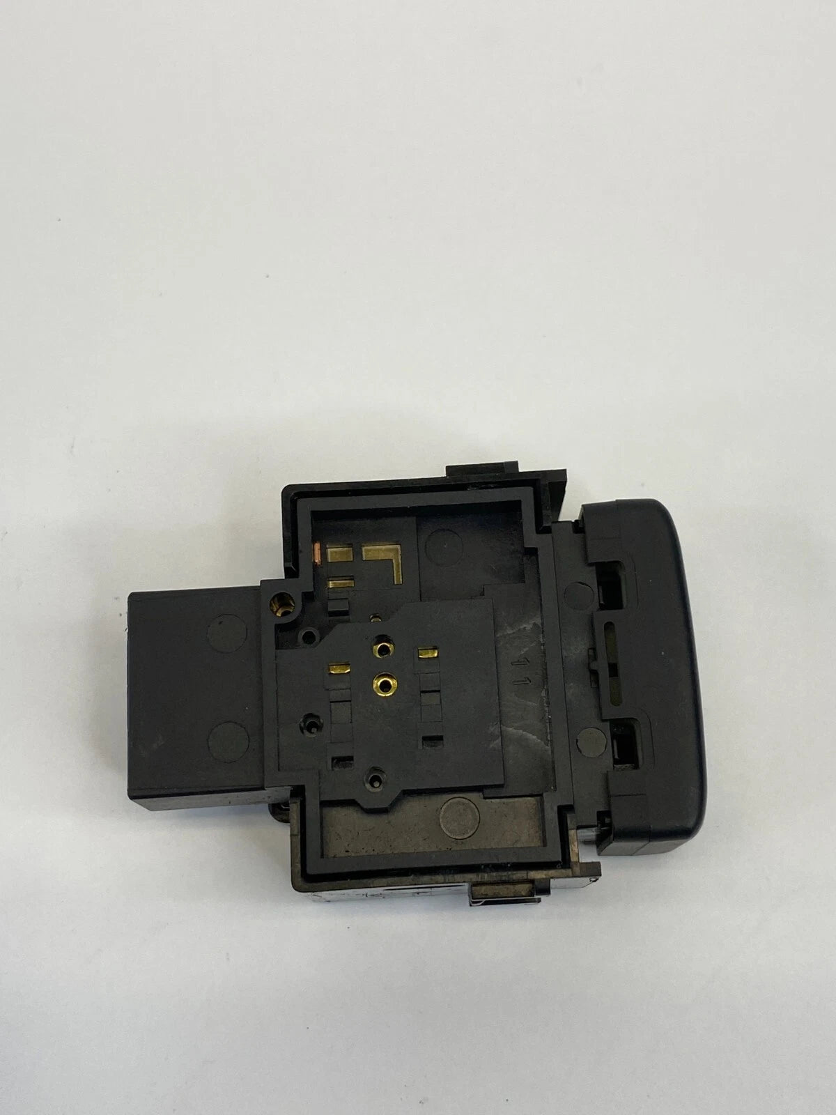 2004 2005 2006 2007 2008 NISSAN MAXIMA TRACTION CONTROL TCS BUTTON SWITCH OEM