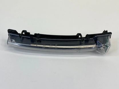 2010-2019 FORD TAURUS FRONT LEFT DRIVER TURN SIGNAL LIGHT AG13-13B221-AB OEM