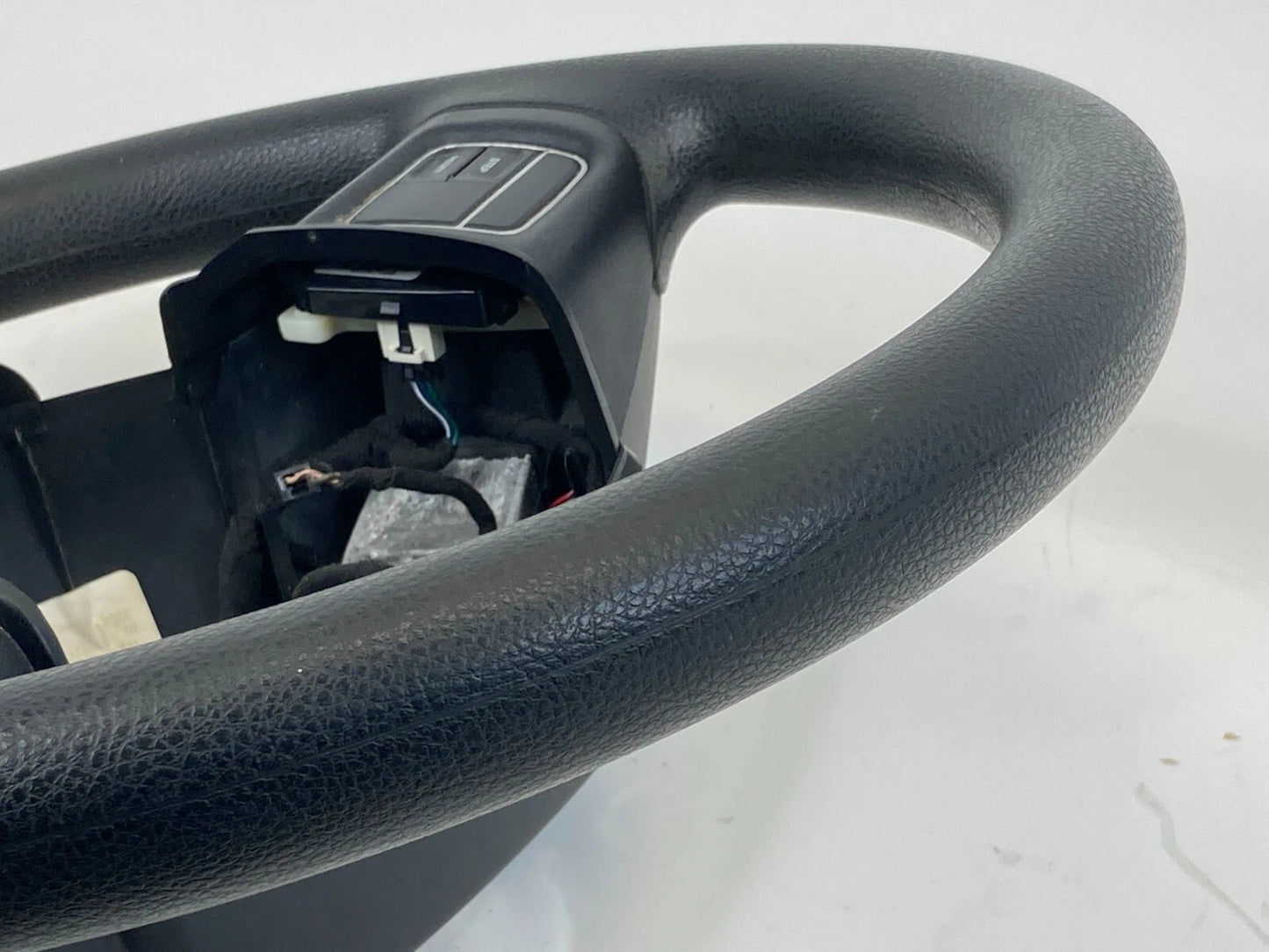 2011-2014 DODGE AVENGER STEERING WHEEL W/ CRUISE CONTROL 68064791AD P1UA56DX9AA