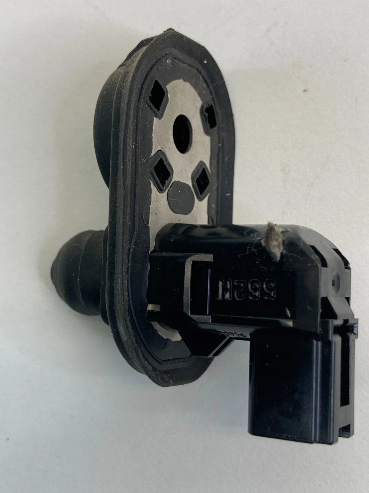 03-11 HONDA ELEMENT FRONT RIGHT PASSENGER SIDE DOOR JAMB AJAR LIGHT SWITCH OEM