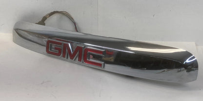 07-12 GMC ACADIA REAR TRUNK LID CHROME TRIM MOLDING WITH REAR VIEW CAMERA OEM