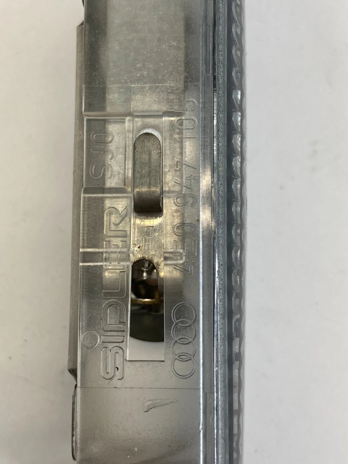 2006-2018 AUDI A6 FRONT RIGHT SIDE ROOF VISOR DOME MAP VANITY LIGHT LAMP OEM