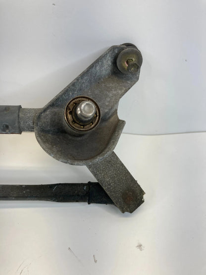 2001-2005 TOYOTA RAV4 FRONT WIPER MOTOR & LINKAGE MECHANISM 85110-42130 OEM