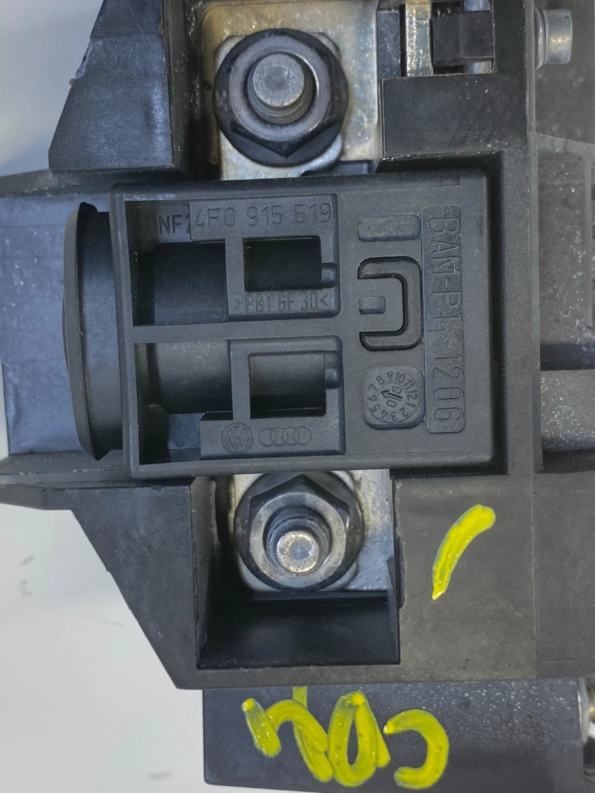 2008-2015 AUDI A5 QUATTRO POSITIVE BATTERY TERMINAL CUT OFF FUSE 4F0915519 OEM