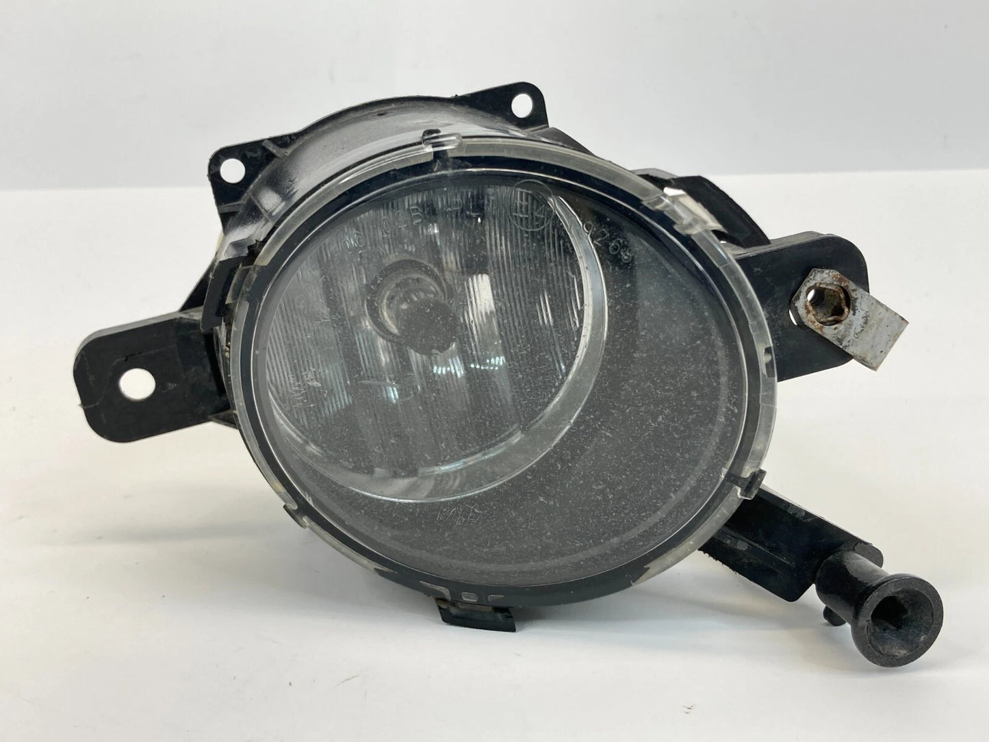 2013-2015 CHEVROLET MALIBU FRONT RIGHT PASSENGER SIDE FOG LIGHT LAMP 662588537