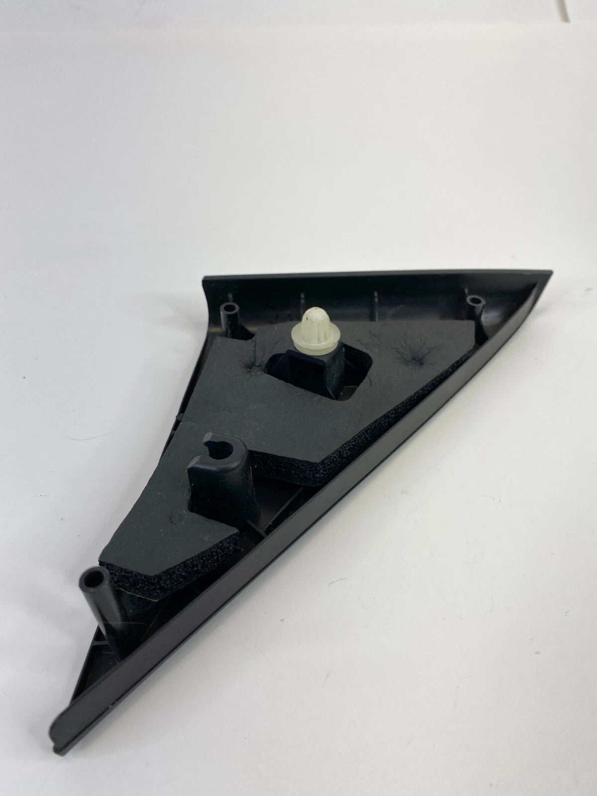 07-11 TOYOTA CAMRY FRONT RIGHT INSIDE DOOR MIRROR CORNER COVER COVER 67491-06040