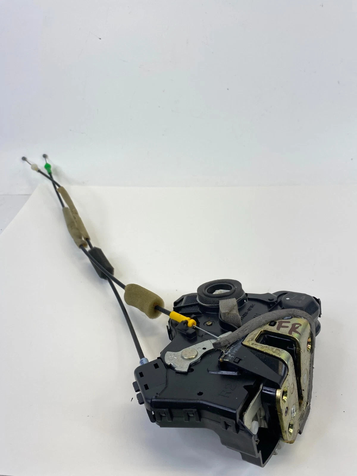 2002 2003 Lexus ES300 04-06 ES330 Front Right Passenger Door Lock Latch Actuator