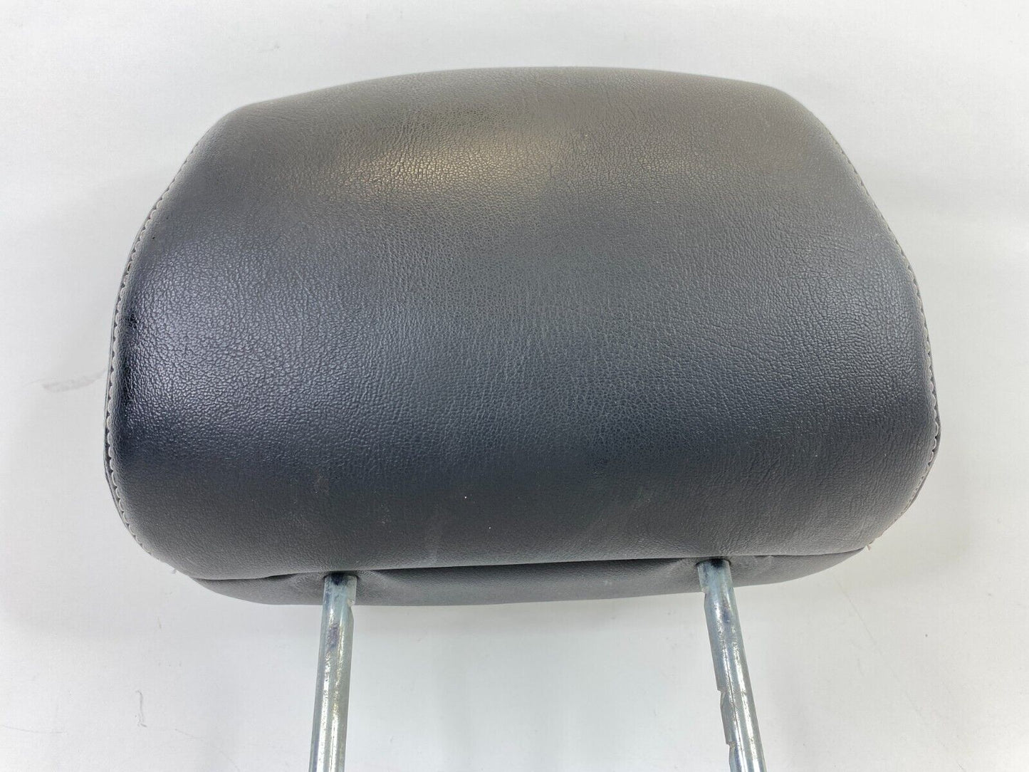 2002-2007 Saturn Vue Front Left Driver Seat Headrest Head Rest OEM