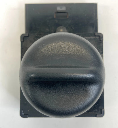 2009 2010 2011 2012 CHEVROLET TRAVERSE RIGHT PASSENGER SEAT LUMBAR SWITCH