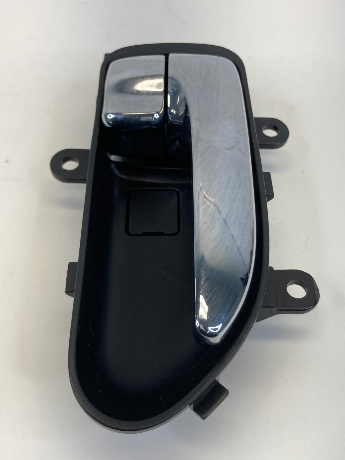 08 09 10 12 13 Nissan Rogue Front Right Side Interior Inner Door Handle Assembly