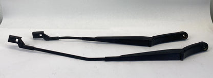 2009-2012 VOLKSWAGEN CC FRONT WINDSHIELD WIPER ARM LEFT RIGHT SET PAIR OEM