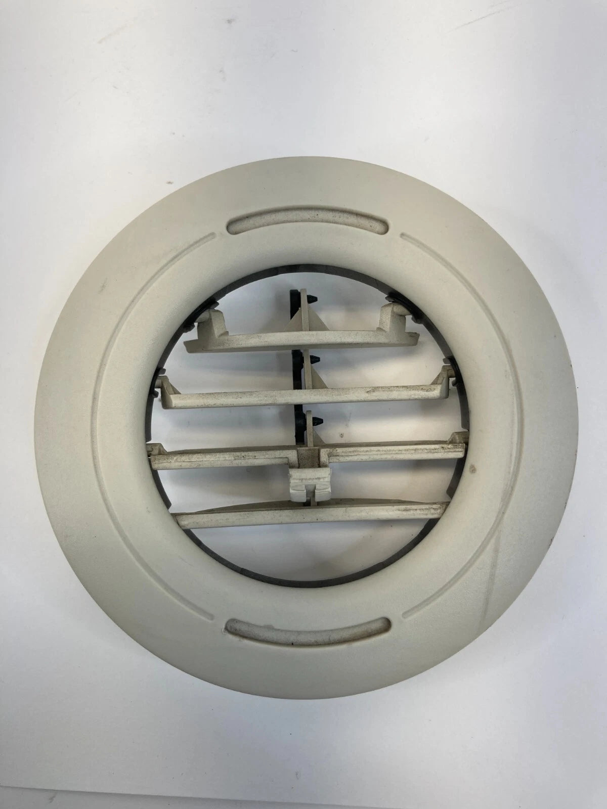 2008-2010 CHRYSLER TOWN & COUNTRY INNER ROOF REAR RIGHT A/C AIR VENT GRILLE OEM