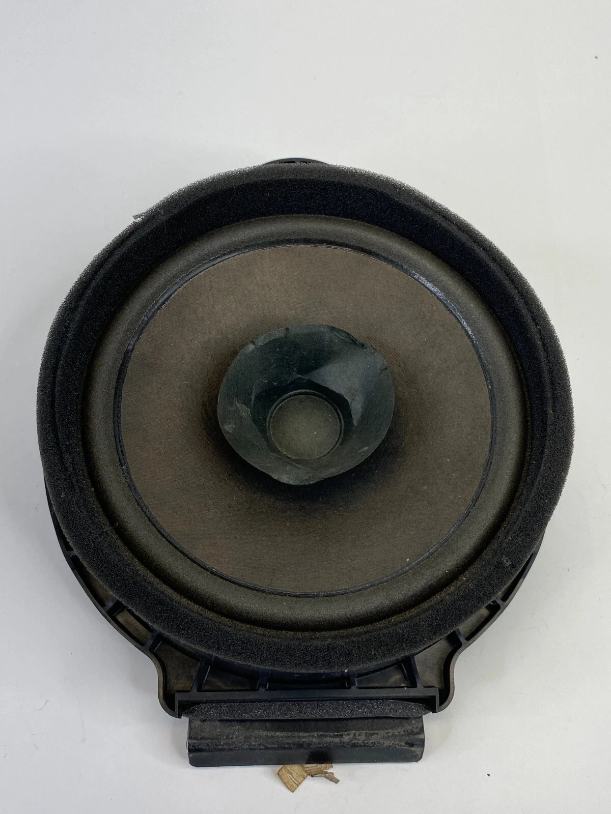 2013-2015 CHEVROLET MALIBU REAR LEFT DRIVER SIDE DOOR AUDIO SPEAKER LH OEM