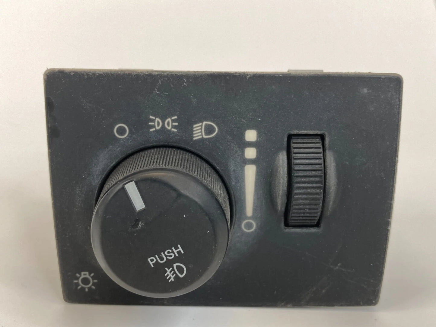 2005-2010 CHRYSLER 300 HEADLIGHT LAMP DIMMER CONTROL SWITCH 68019678AB OEM