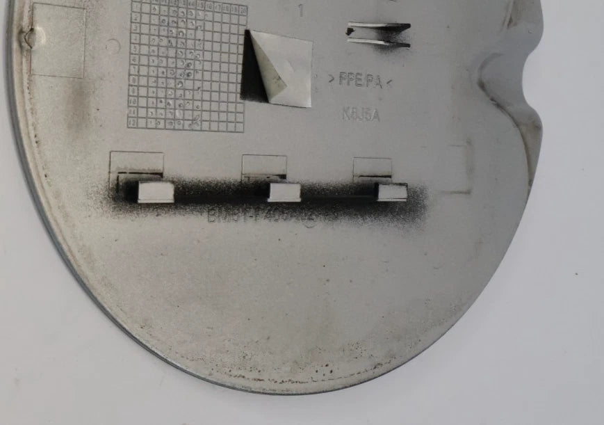 2012-2018 FORD FOCUS SEDAN FUEL GAS TANK FILLER DOOR LID COVER SILVER OEM