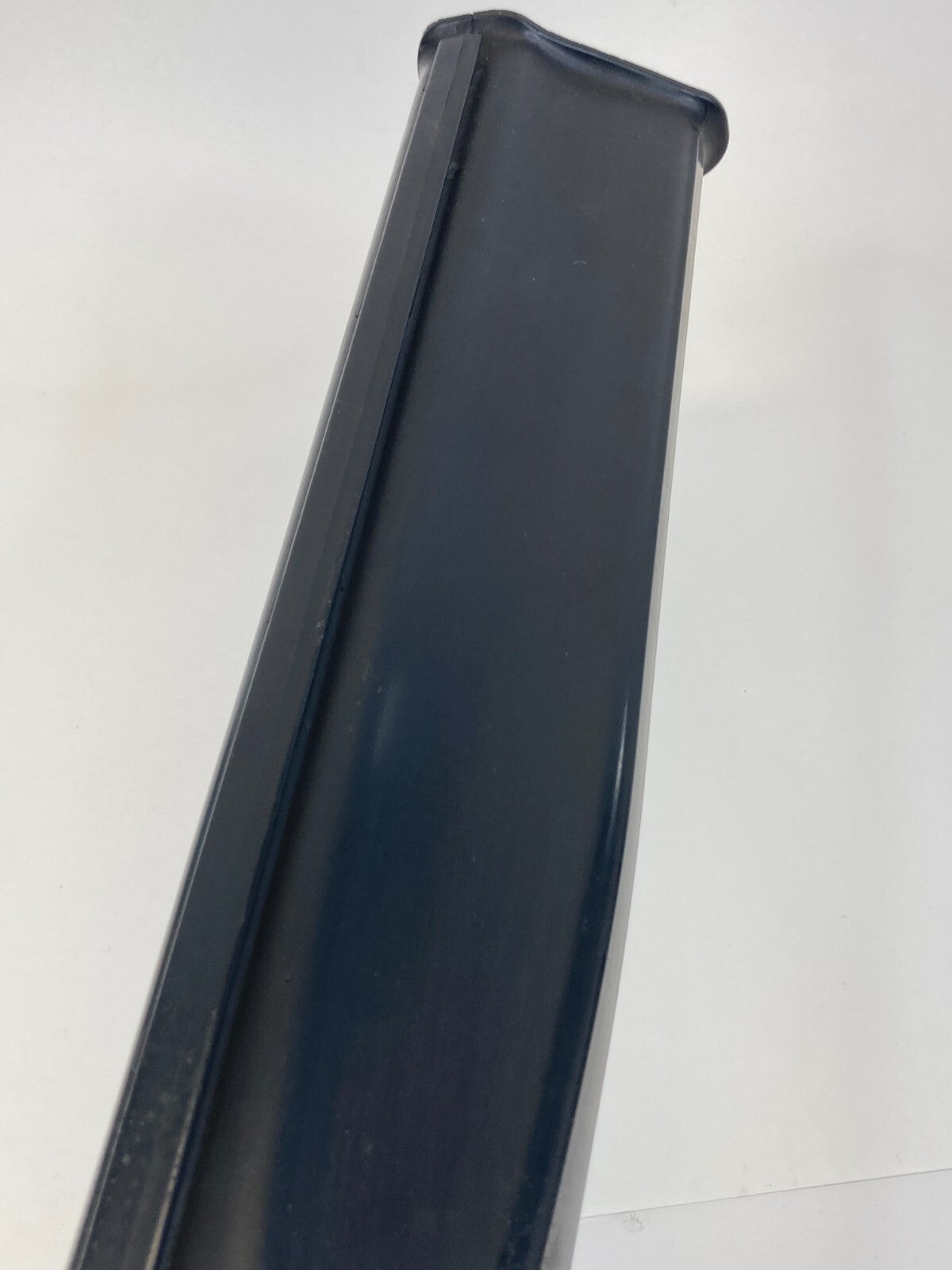 2015-2018 Ford Edge 2.0L L4 Air Cleaner Intake Tube Duct Assembly F2G3-9C675-BC