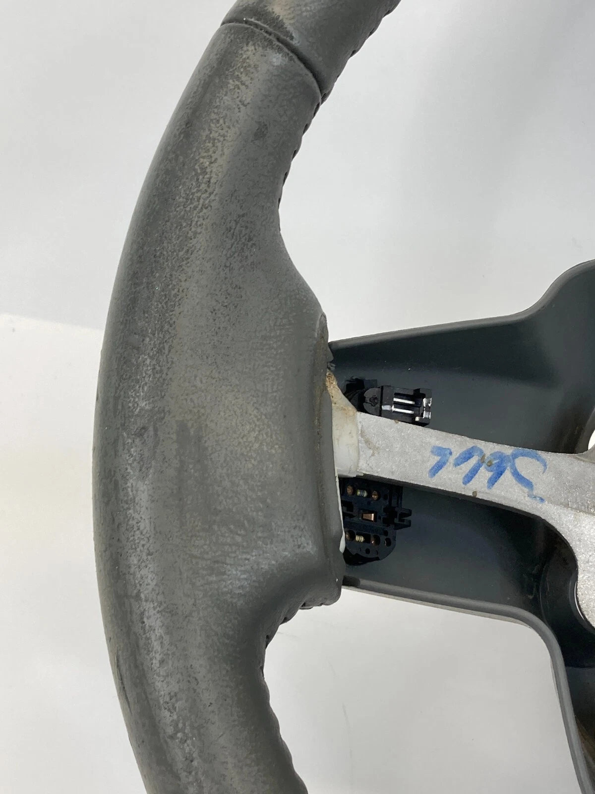 2005 2006 2007 JEEP GRAND CHEROKEE STEERING WHEEL ASSY LEATHER GRAY OEM