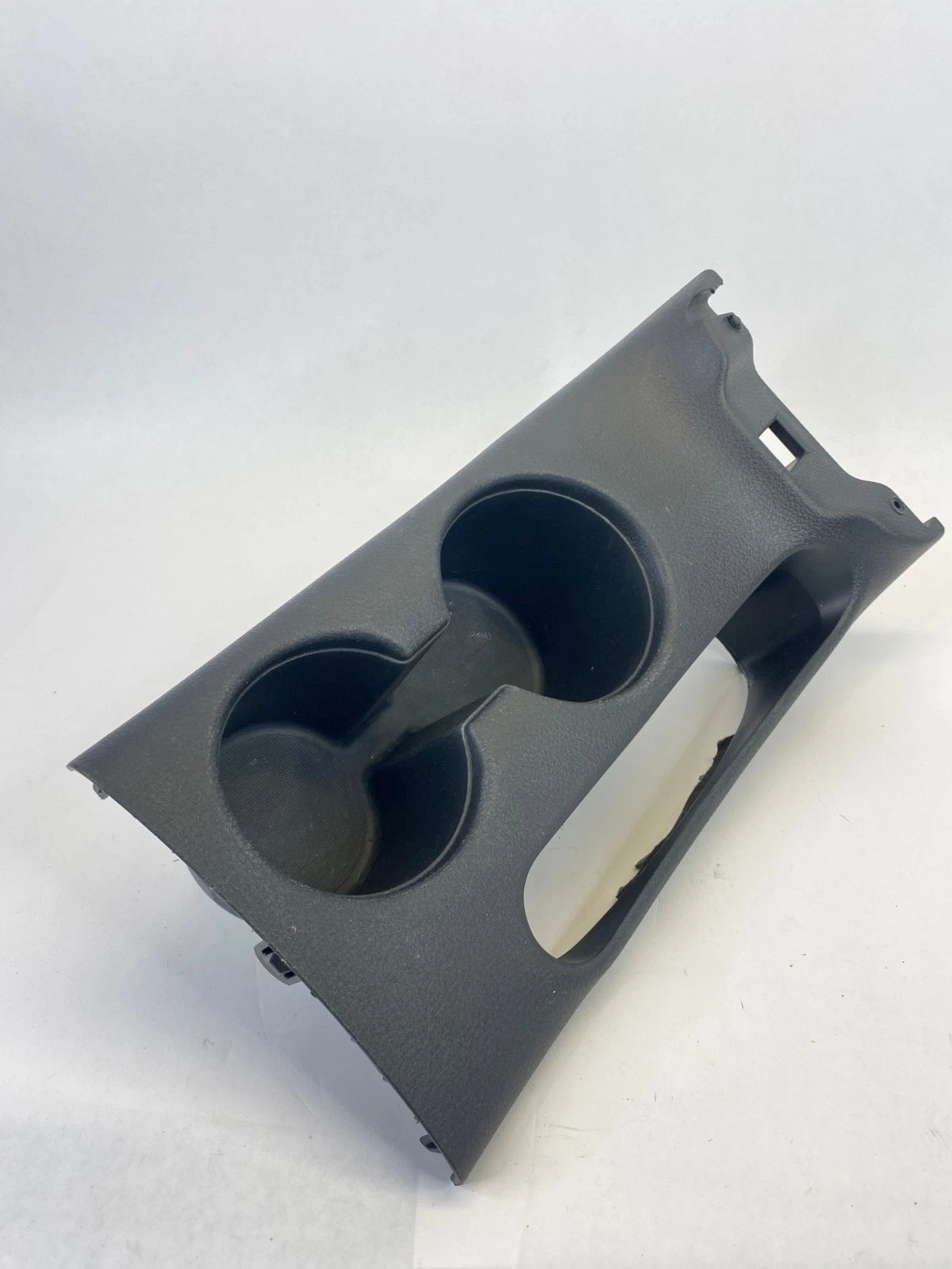 2013-2016 NISSAN SENTRA CENTER CONSOLE CUP HOLDER BEZEL CENTER OEM 96913-3SG0A-B