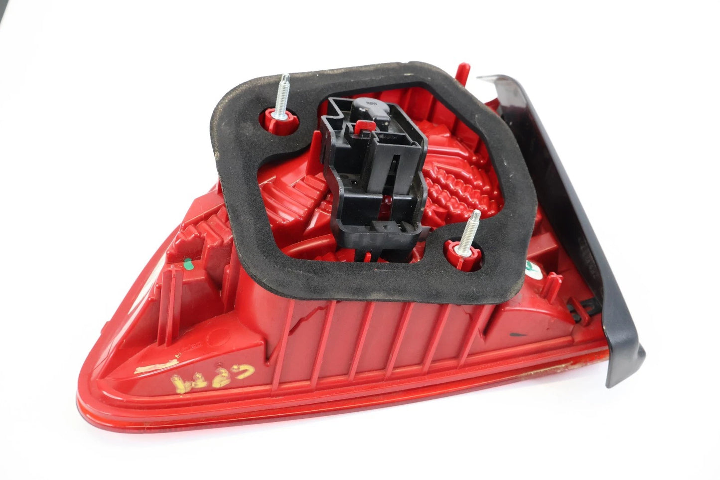 2011-2014 VW VOLKSWAGEN TOUAREG LEFT DRIVER TRUNK INNER TAILLIGHT 7P6-945-093-C