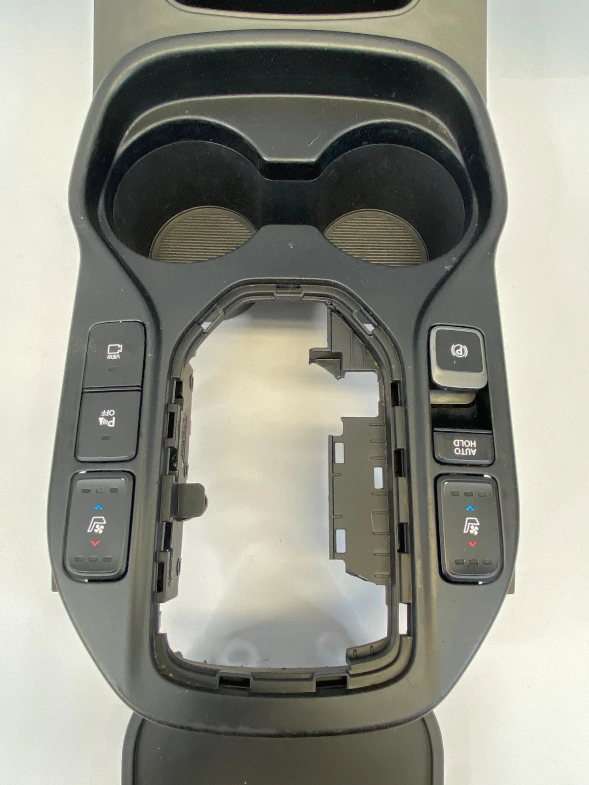 2013-2018 HYUNDAI SANTA FE SPORT CENTER CONSOLE SHIFTER SURROUND CUP HOLDER OEM