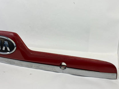 07-09 KIA SPORTAGE REAR TAILGATE LIFTGATE LICENSE MOLDING W/ EMBLEM & LAMP OEM