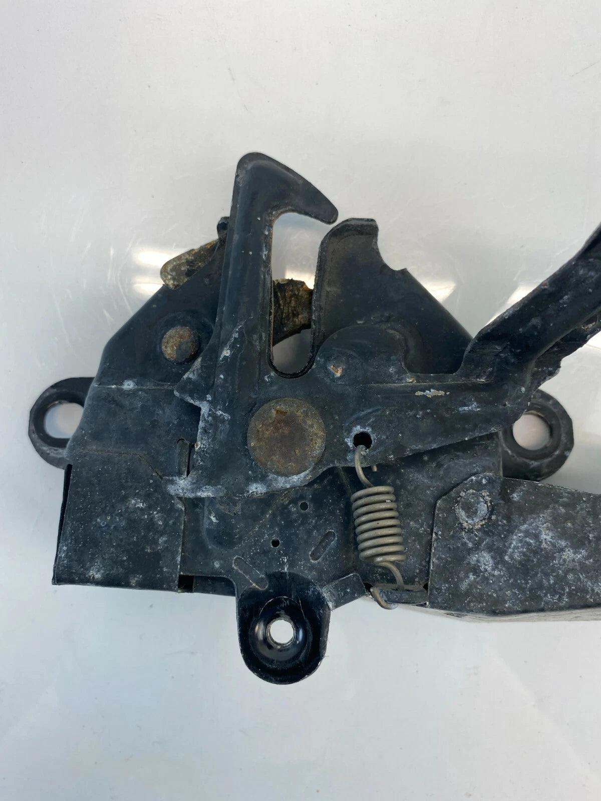 2004-2009 TOYOTA PRIUS HATCHBACK 4-DR FRONT HOOD LOCK LATCH RELEASE ACTUATOR OEM