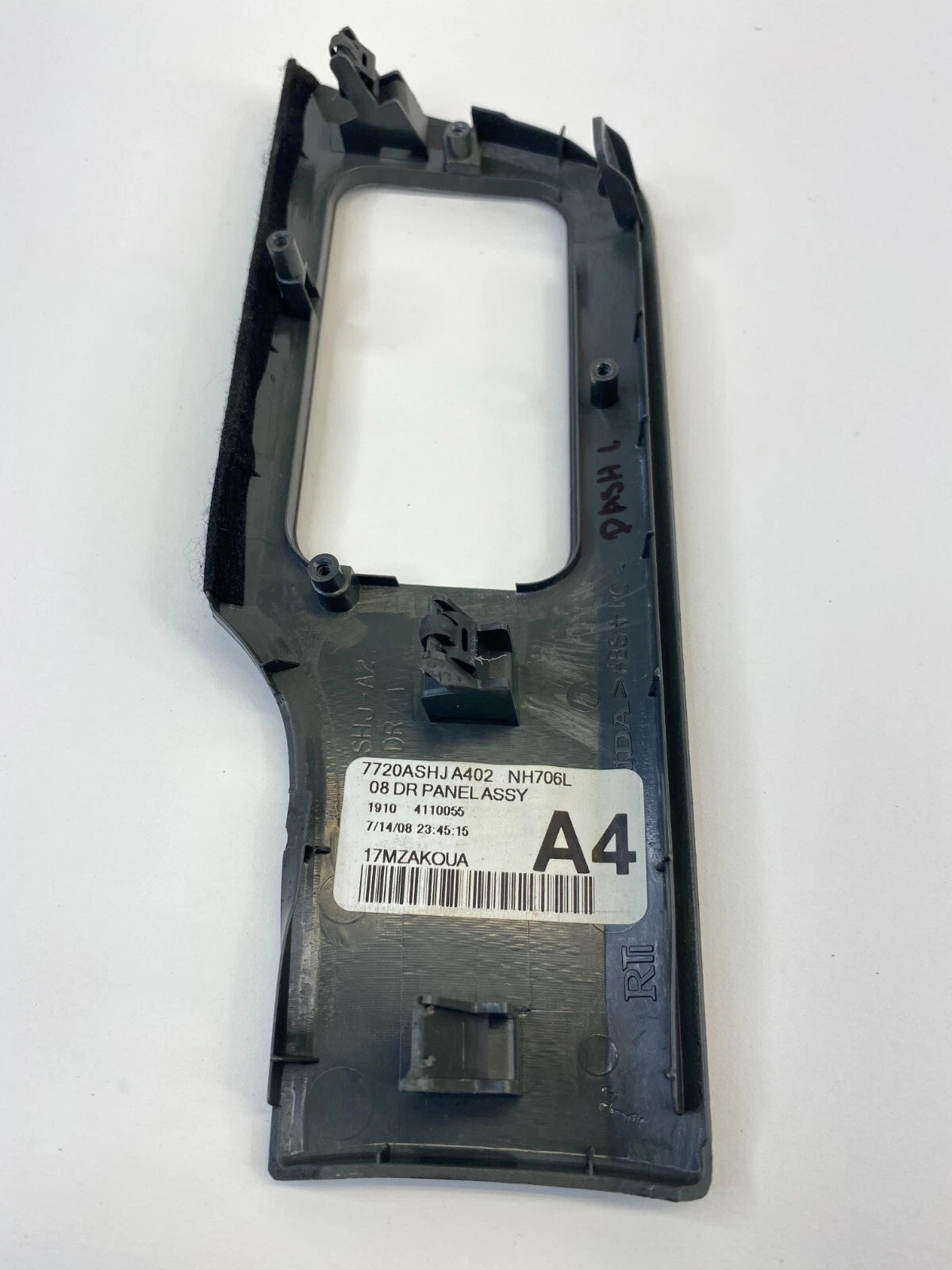 05-10 HONDA ODYSSEY DASH LEFT SLIDING DOOR SWITCH COVER TRIM BEZEL 7720ASHJA402