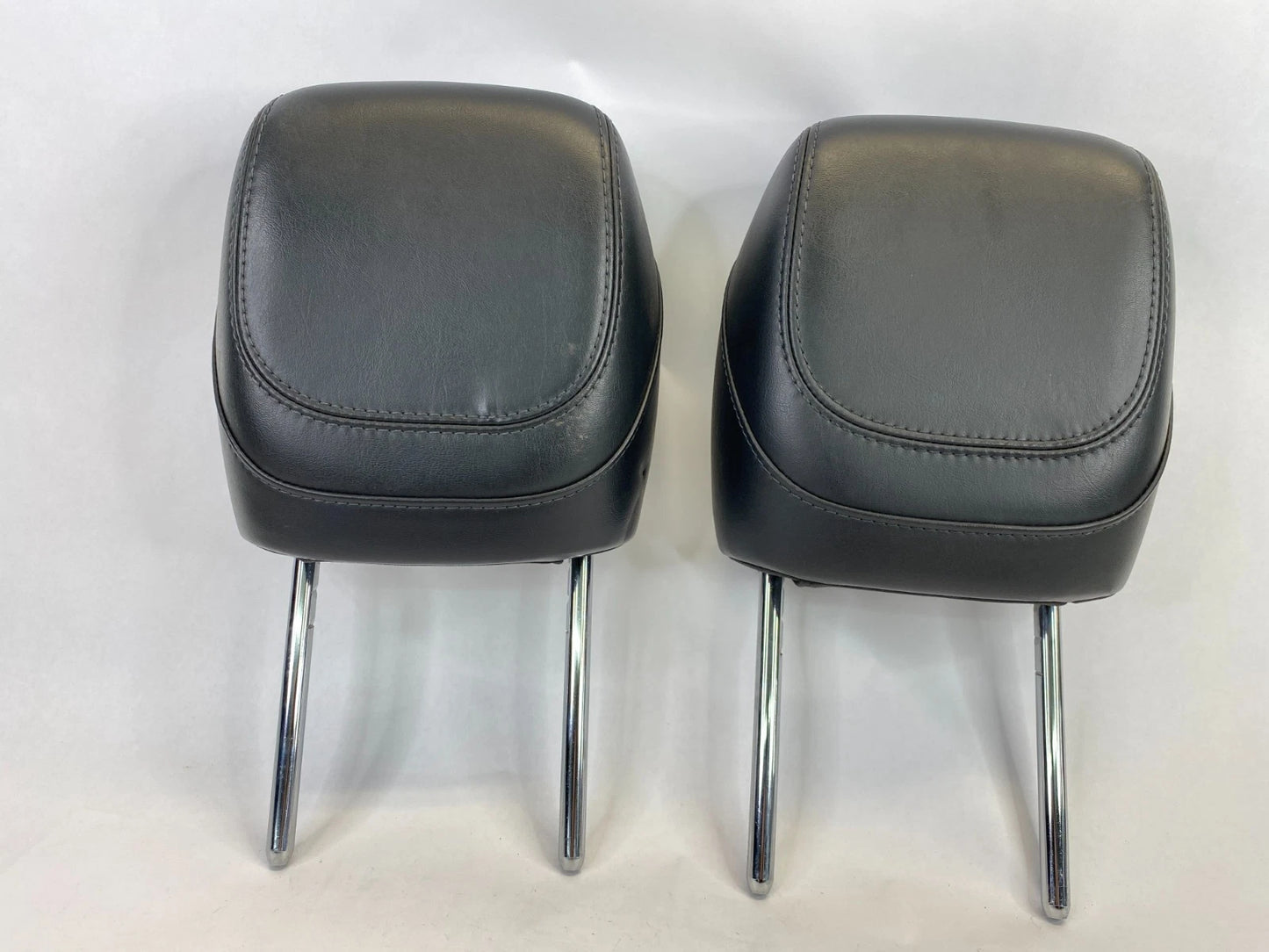 2015-2017 CHRYSLER 200 FRONT RIGHT & LEFT SEAT HEADREST HEAD REST PAIR SET OEM