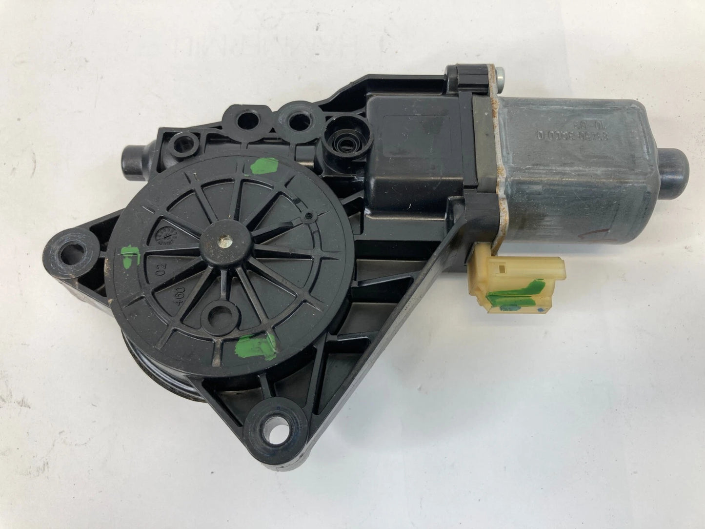 2011-2014 HYUNDAI SONATA REAR LEFT BACK SIDE DOOR WINDOW MOTOR 83450-3Q000 OEM