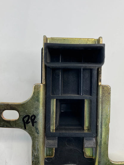 99-04 HONDA ODYSSEY REAR RIGHT SIDE SLIDING DOOR LOCK KNOB CONTROL SWITCH OEM