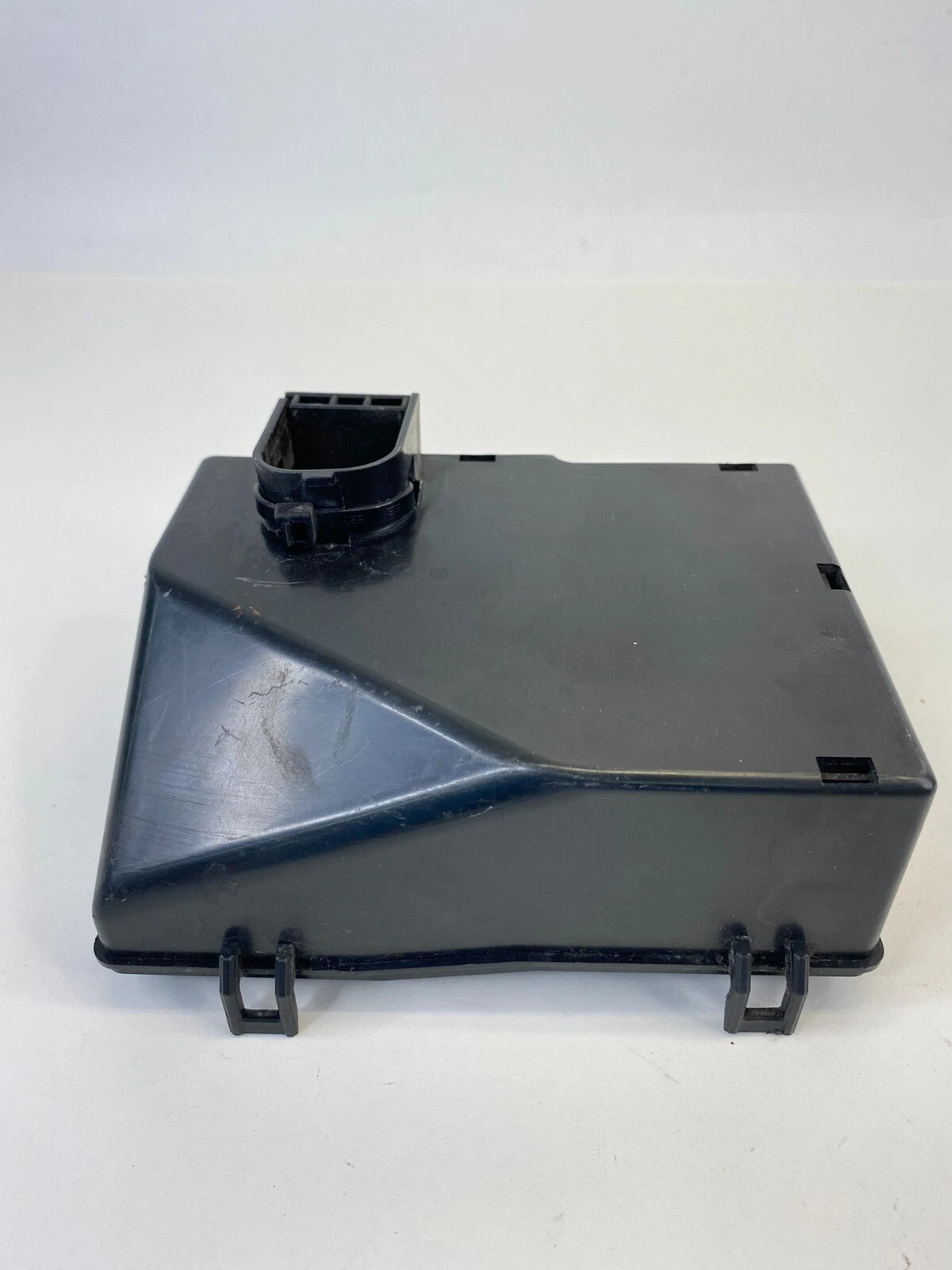 2012 2013 KIA RIO 1.6L LOWER FUSE RELAY BOX FUSEBOX COVER 91950-1W210 OEM